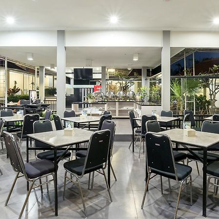 Riverstone Hotel & Cottage Batu  Exterior photo